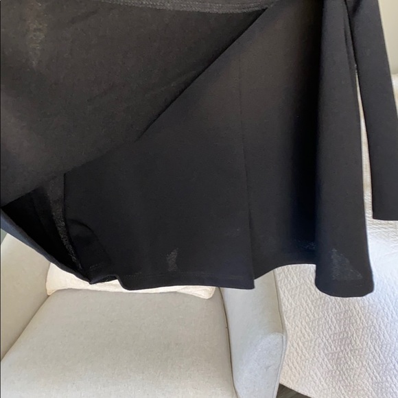 Black Romper! Super flattering! - Picture 3 of 4